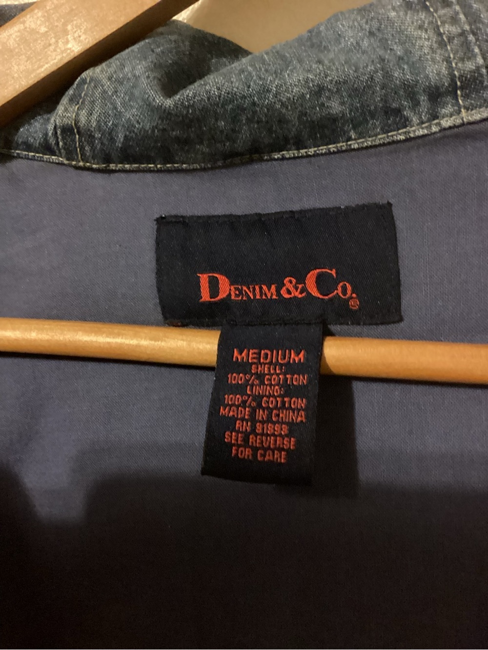 Denim & Co Denim Oversized Long Hooded Med P2P: 21 1/2 - Picture 3 of 6